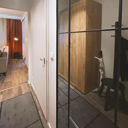 In The Middle Of The And Free Parking Spot Apartament