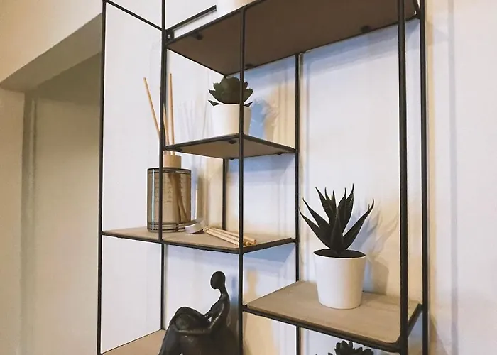 In The Middle Of The And Free Parking Spot * Oulu